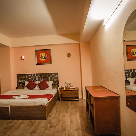 Yalung Retreat Hotel Gangtok Bagian luar foto