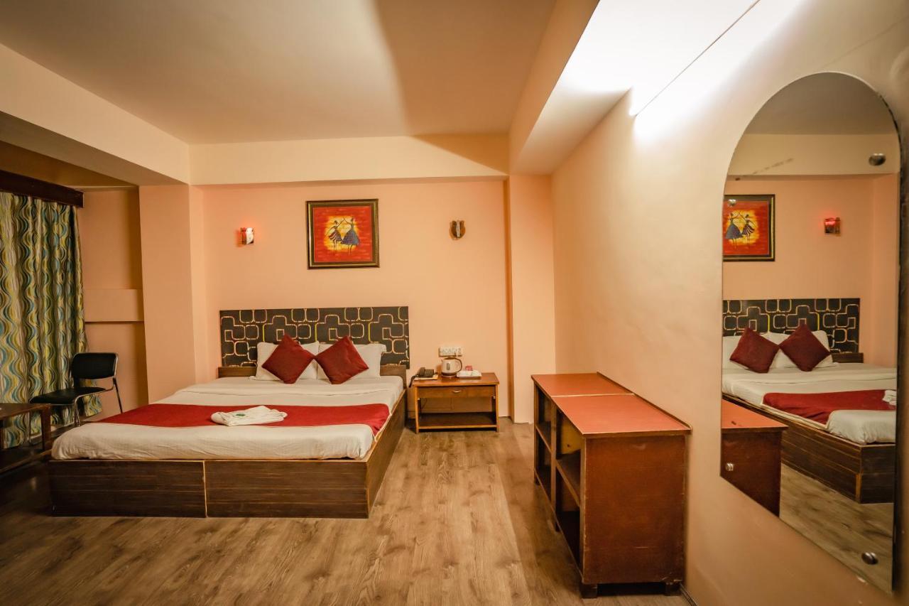 Yalung Retreat Hotel Gangtok Bagian luar foto