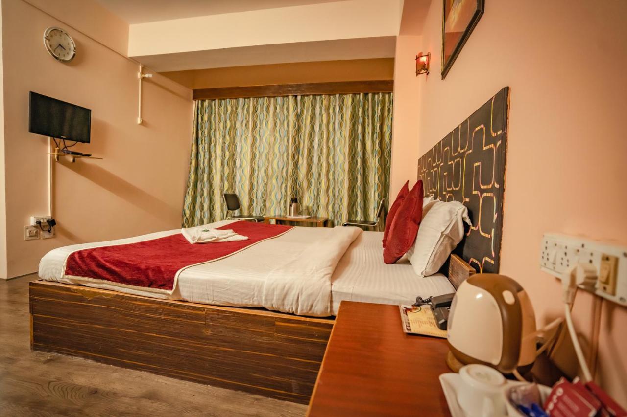 Yalung Retreat Hotel Gangtok Bagian luar foto